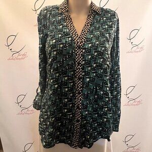 Anthropologie Maeve. Sz 4. Rayon Asymmetrical. Roll Tab Cuff Top. Rayon. B13
